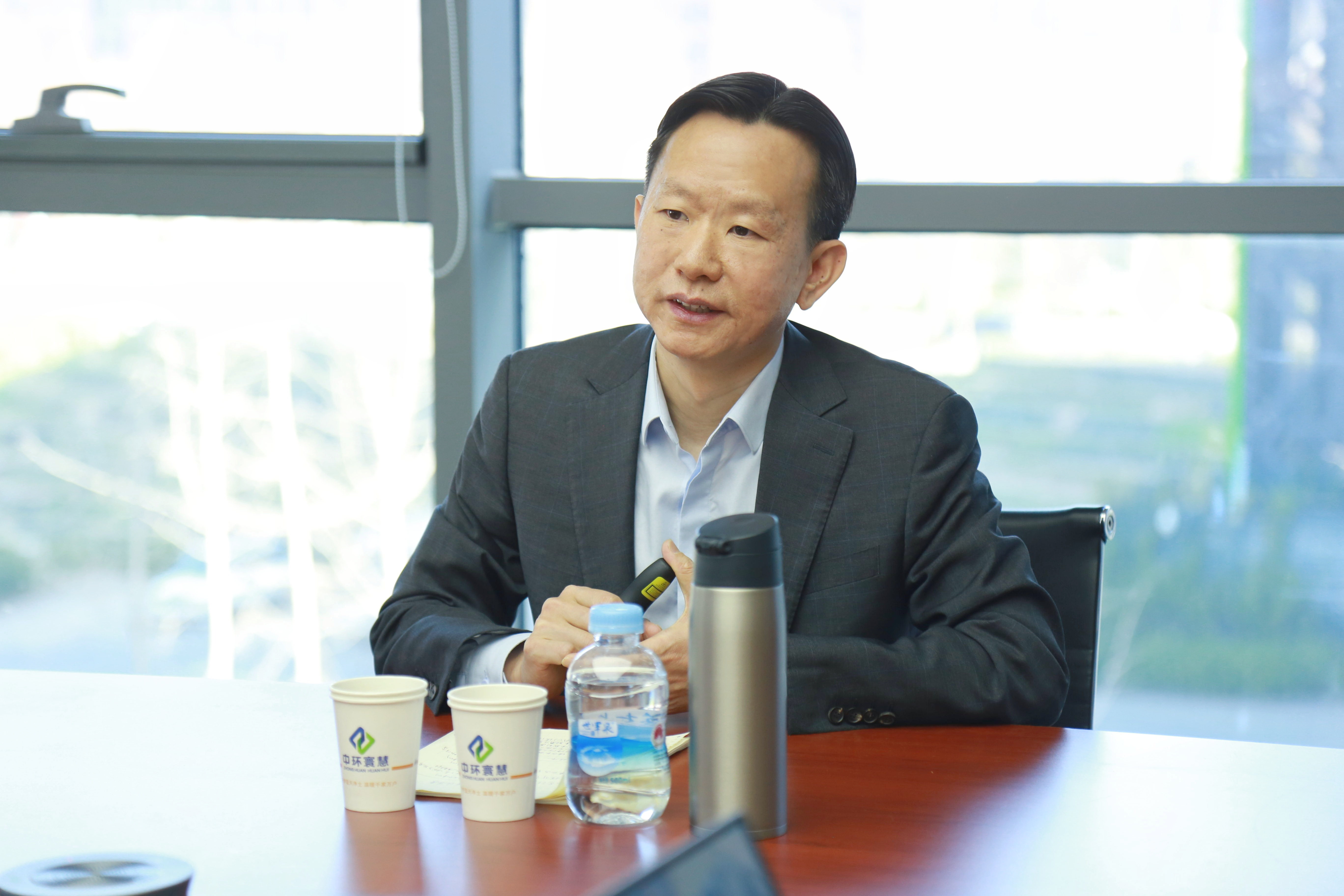 綠旗集團旗下中環寰慧集團三月空中大講堂培訓解碼變革領導力